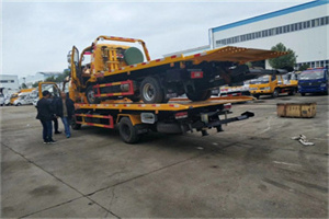 定州同城汽车补胎